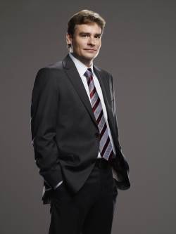 dr-house-serie-tv-9-250px