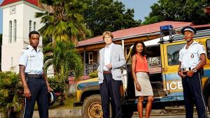 meurtres-au-paradis-serie-tv-9-300px