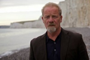 Richie Beckett (Peter Mullan)